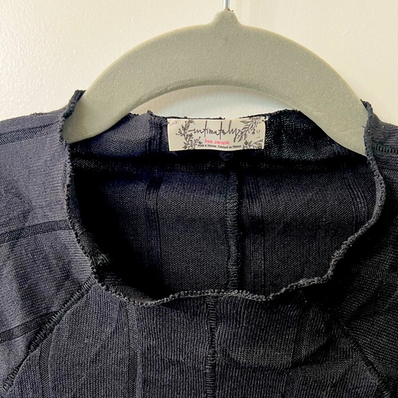 NWT Free People Black Long Sleeve Top One Size GORGEOUS! - Picture 4 of 7